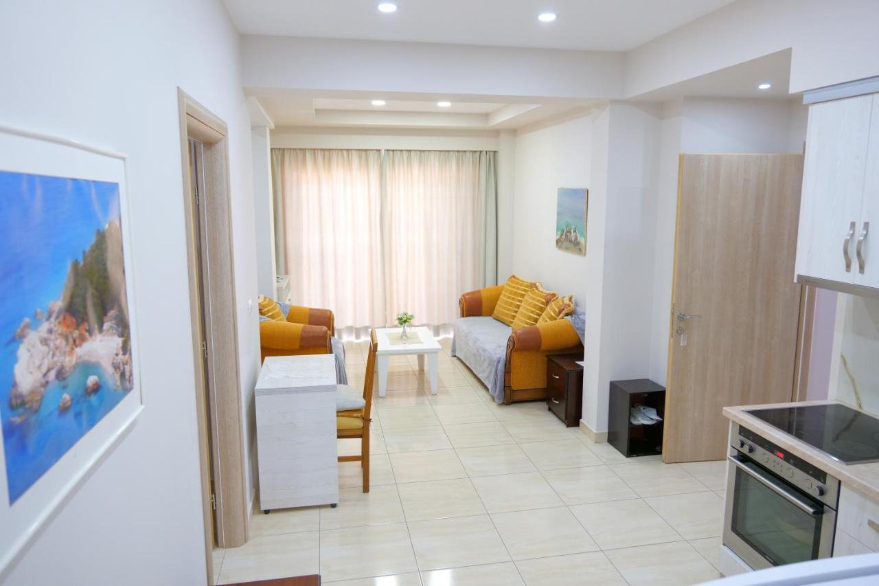 Hotel Alpha Sarande Exterior photo