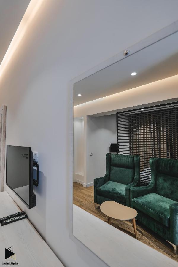 Hotel Alpha Sarande Exterior photo